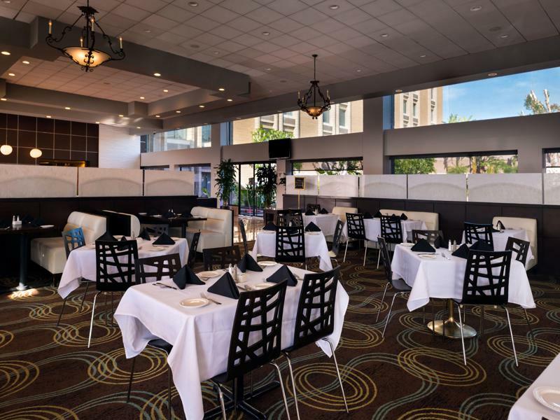 Doubletree By Hilton Whittier Hotel Exterior photo